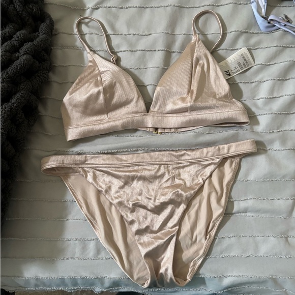 H&M Other - H&M Cream Bikini Set